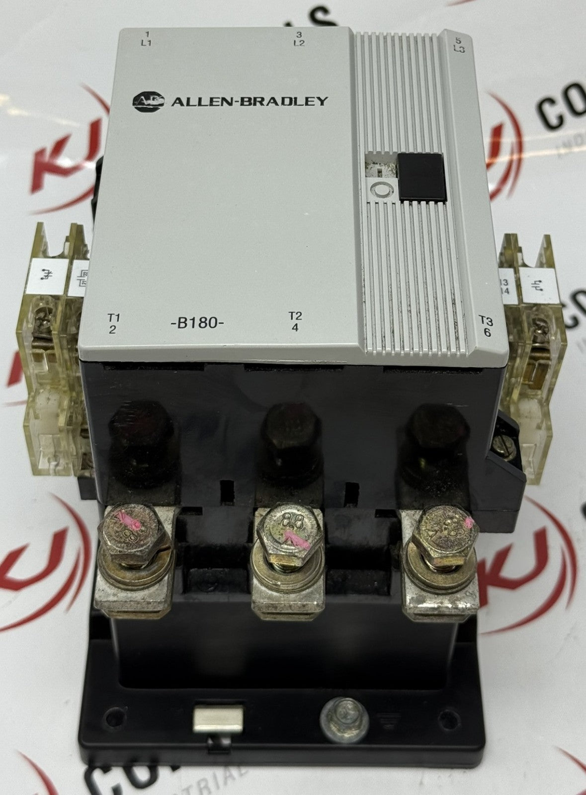 Allen-Bradley 100-B180N1203 IEC Contactor 180A 3-Pole1