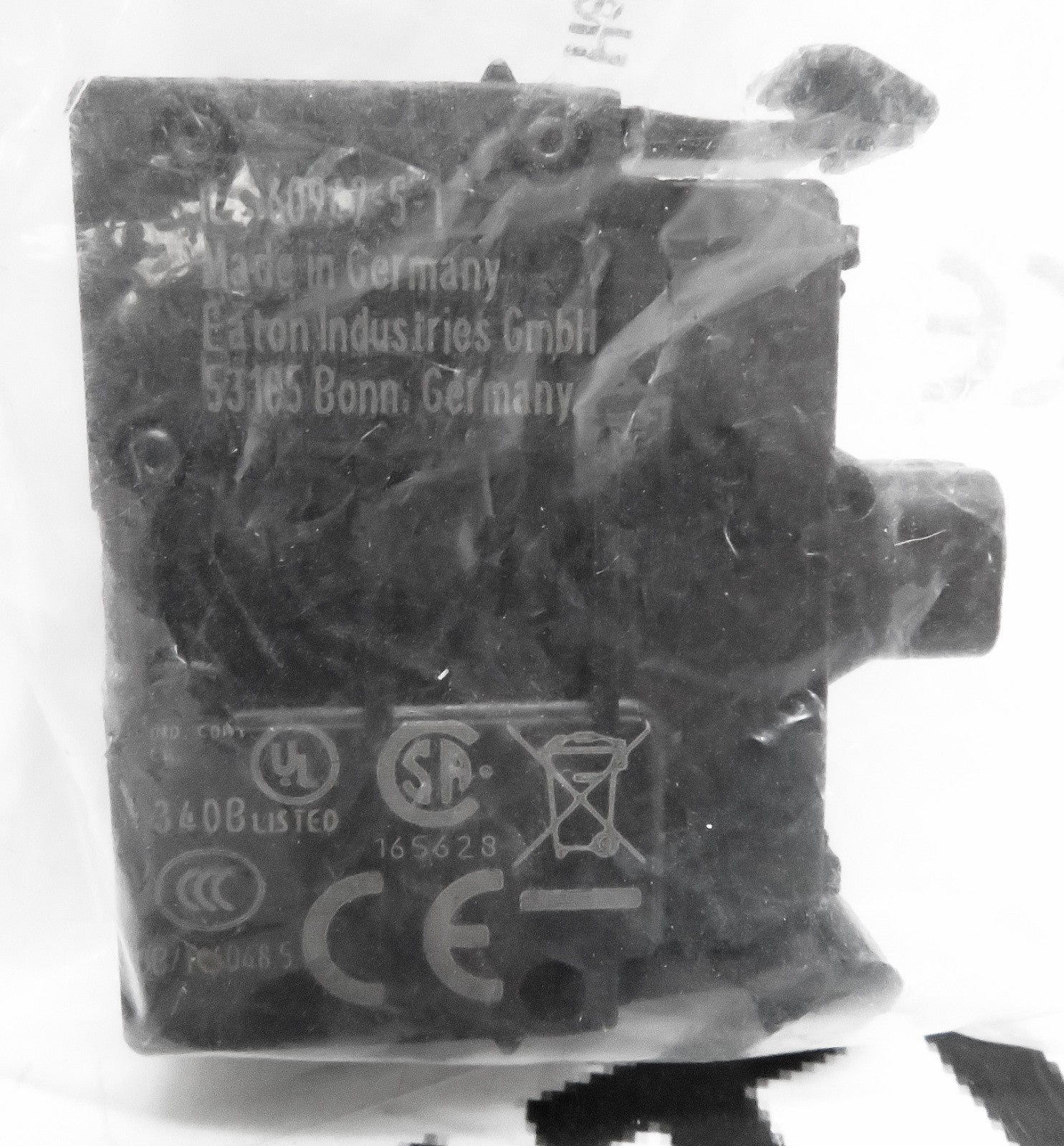 Eaton M22-LED230-G Light Block Green LED 85-264V AC RMQ-Titan Series2