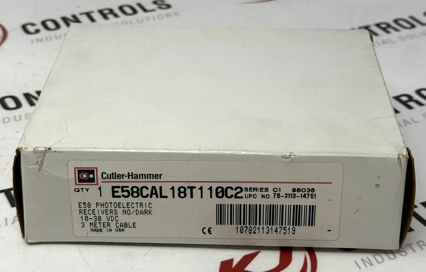 Cutler-Hammer E58CAL18T110C2 Photoelectric Thru Beam Receiver 10-30VDC0