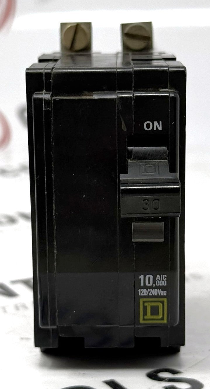 Square D QOB230 2-Pole 30A 120/240VAC Bolt-On Circuit Breaker0