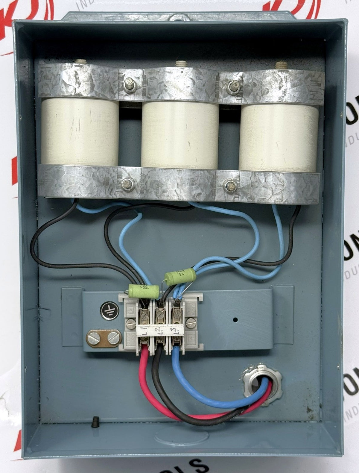 Westinghouse N48003FW 3-Phase Outdoor Capacitor 3kVAR 480V 60Hz1