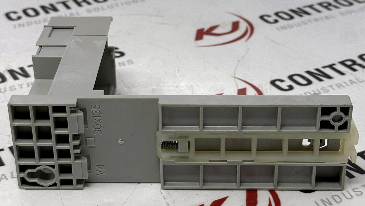 Allen-Bradley 193-ECPM2 E3 Plus Panel/DIN Rail Adapter 30-43A2