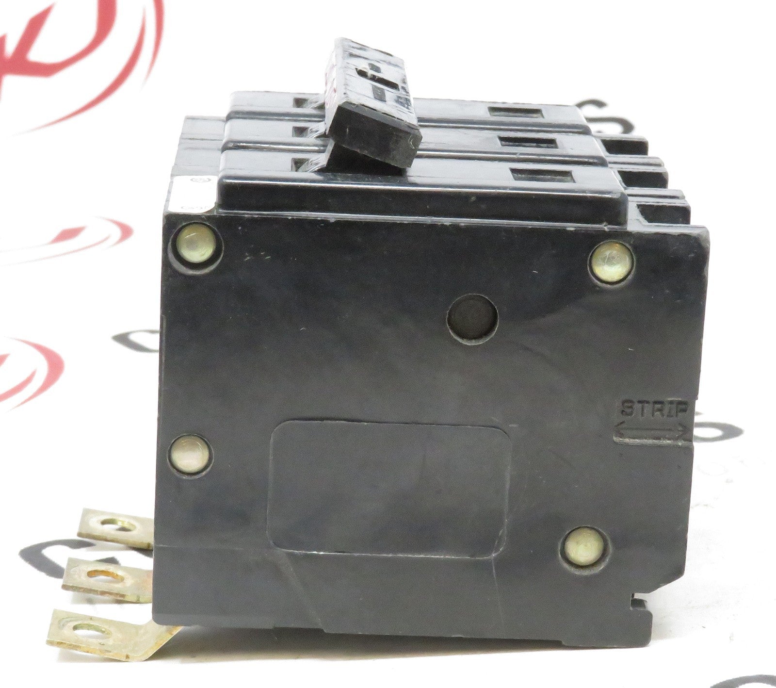Eaton Cutler-Hammer QBHW3070H Quicklag 70A 3-Pole 240V Bolt-On Circuit Breaker2