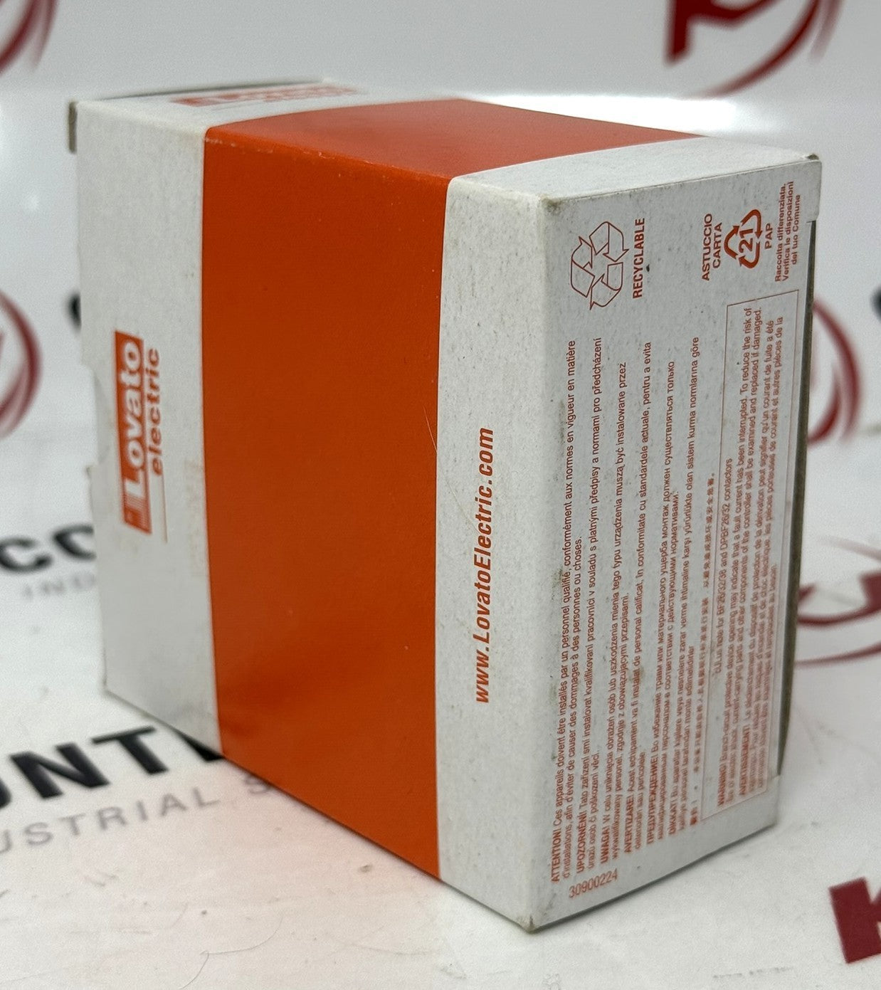 Lovato SM1R0400 3-Pole 2.5-4A Motor Protection Circuit Breaker1