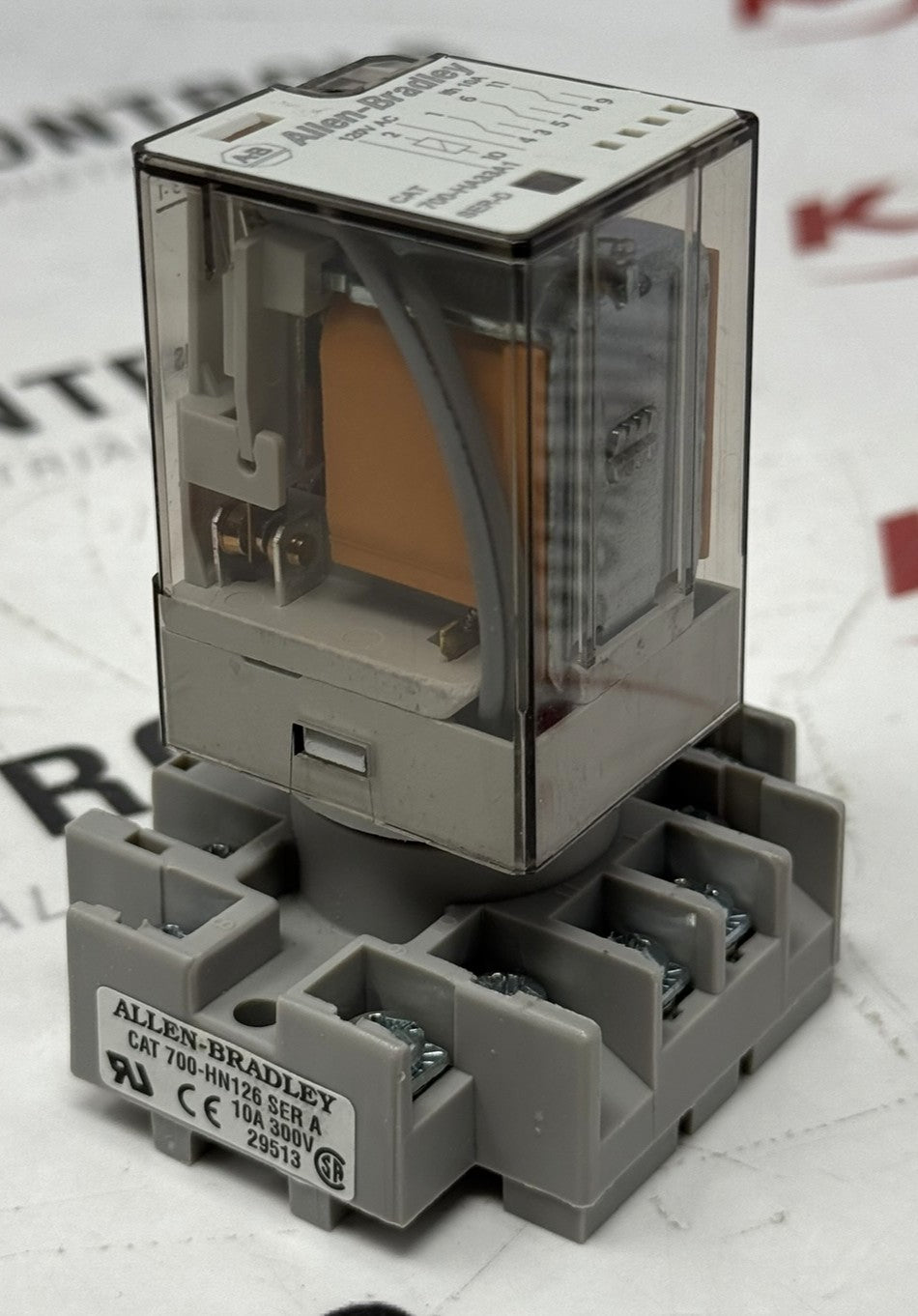 Allen-Bradley 700-HA33A1 Tube Base Relay 3PDT 10A 120VAC2