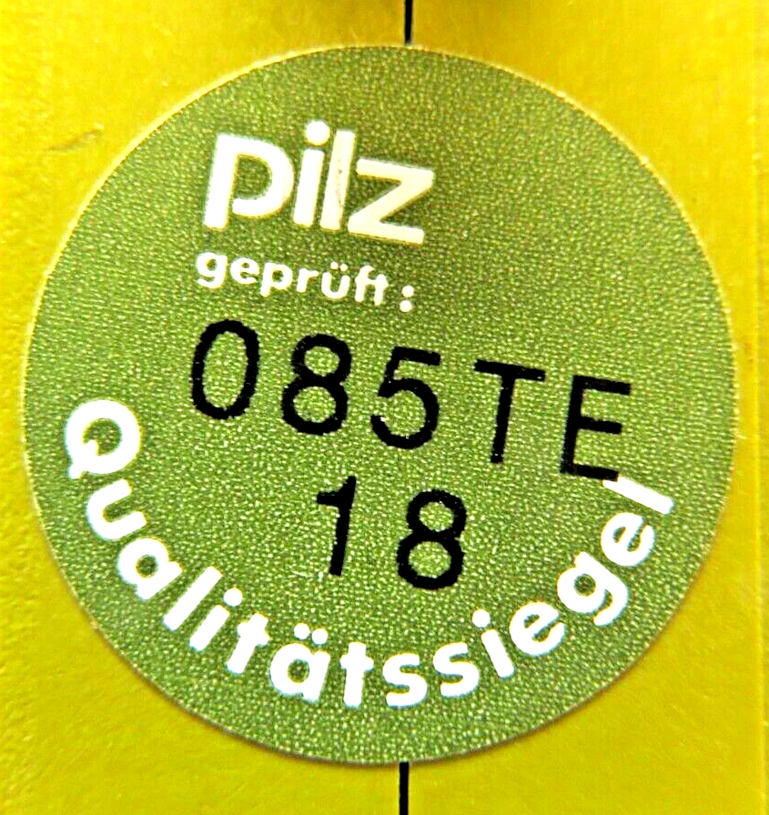 Pilz PNOZ-Z 2S 24 Volt AC/DC 2W/2VA Safety Relay