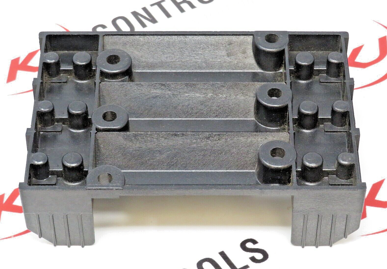 Eaton Bussmann H60030-3CR 30A 600V 3-Pole Class H Fuse Block