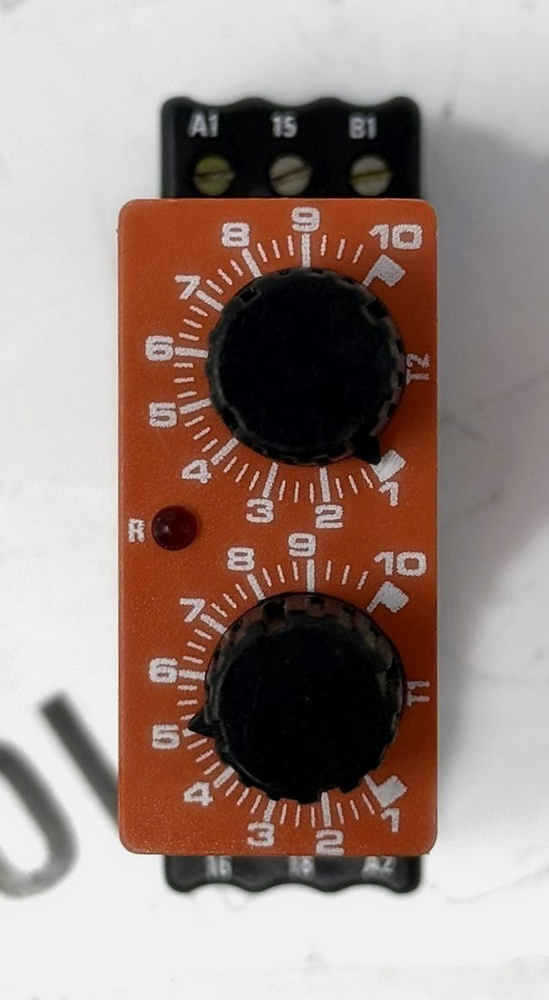 Foxtam YRD.S-110VAC-24VAC/DC Asymmetrical Cyclic Timer Relay 10A1