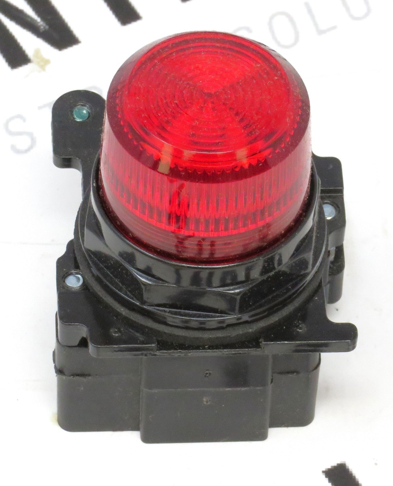 Eaton E34TB120LRP06 Red Indicator Light 120VAC Corrosion Resistant1