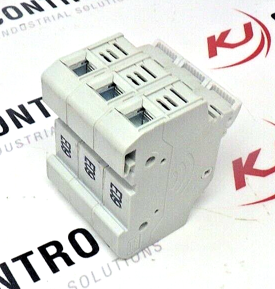 Eaton Bussmann CHCC3DIU 3-Pole 30A 600V Class CC Modular Fuse Holder DIN Rail