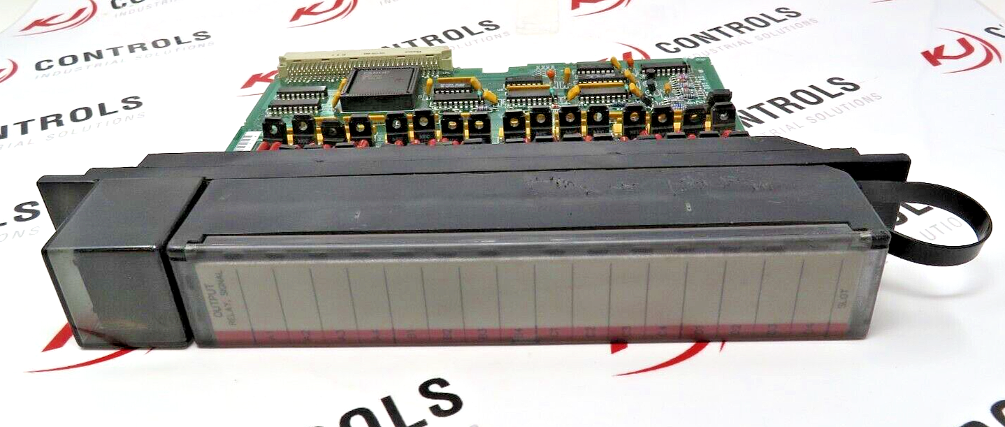 GE Fanuc IC697MDL940 16-Point Digital Output Relay Module