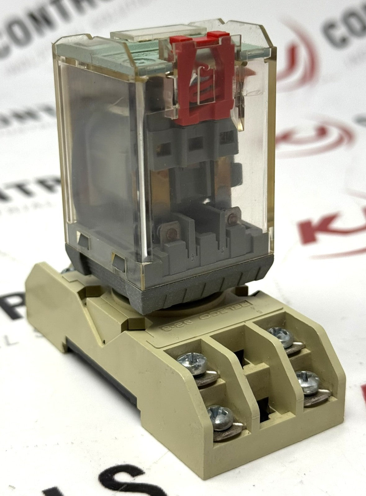 Releco C2-A20 8-Pin Plug-In Relay 10A 120VAC Coil w/ Socket3