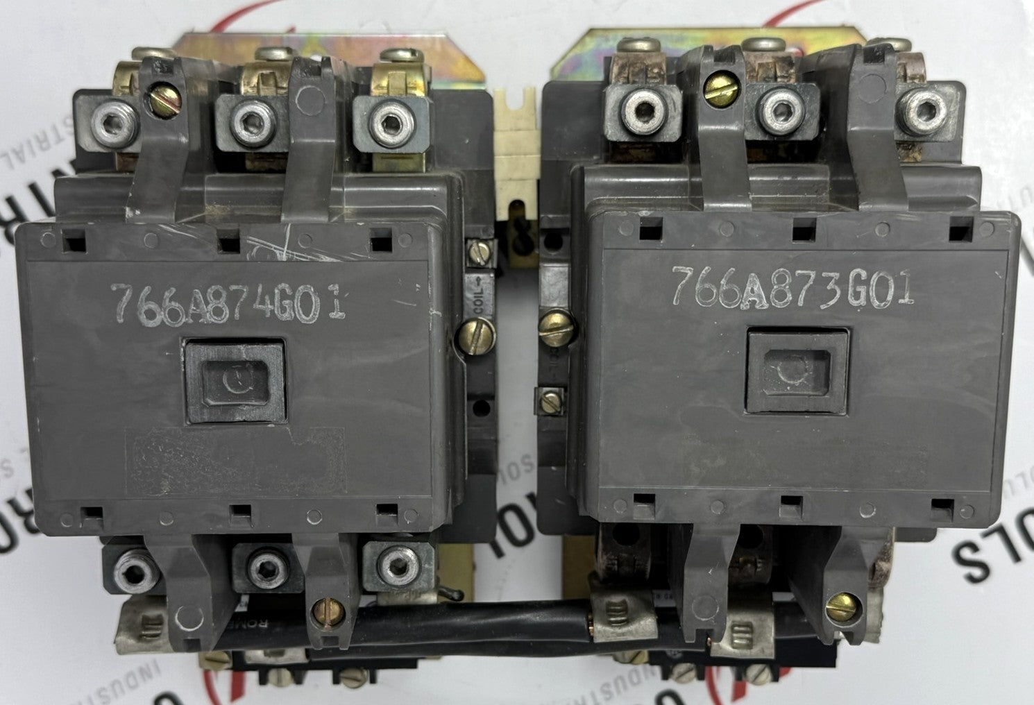 Westinghouse A200/A201 Size 3 90A Reversing Contactor Assembly 766A874G011