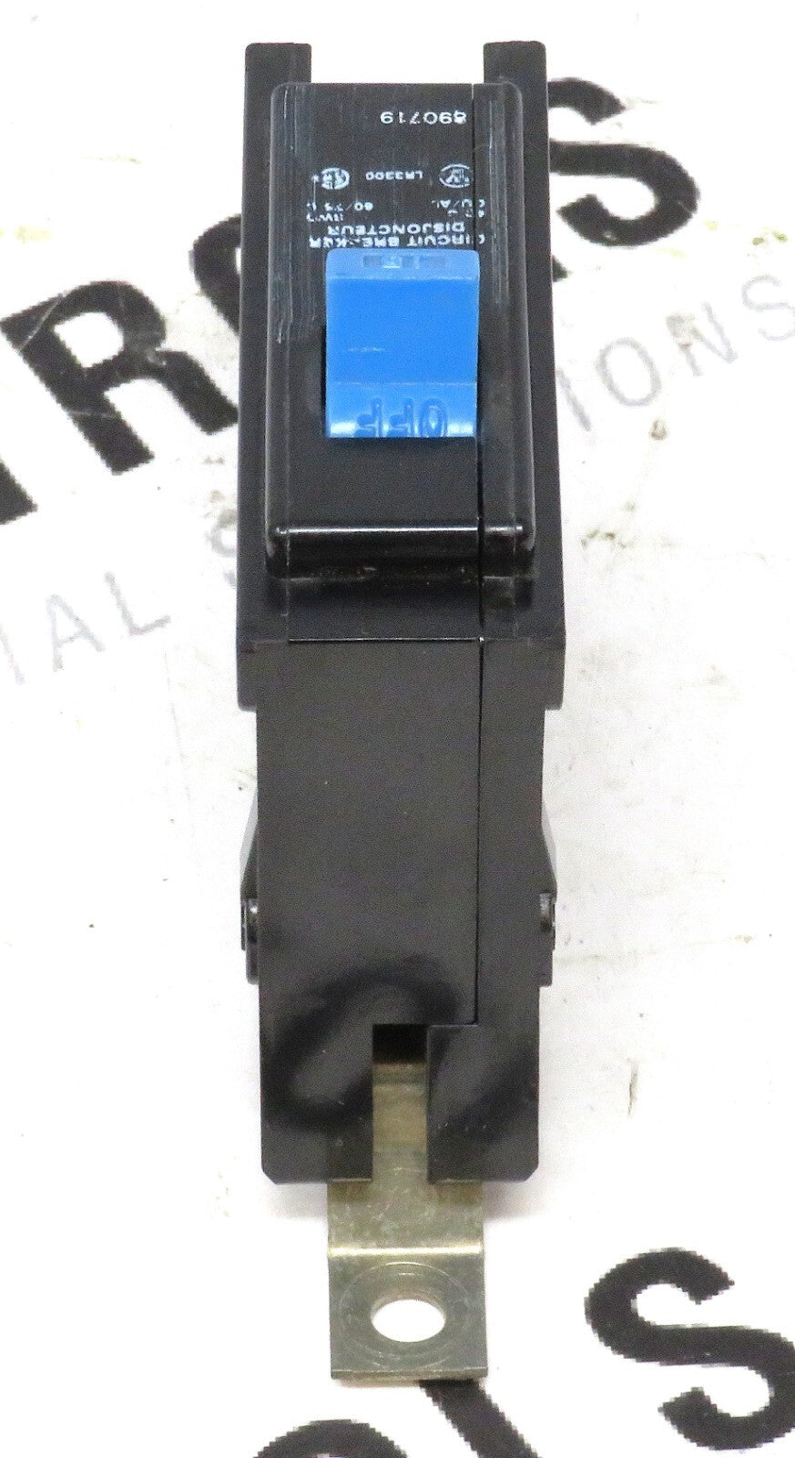 Hubbell Bryant BAB1015 15A 1-Pole 120/240V Bolt-On Circuit Breaker3