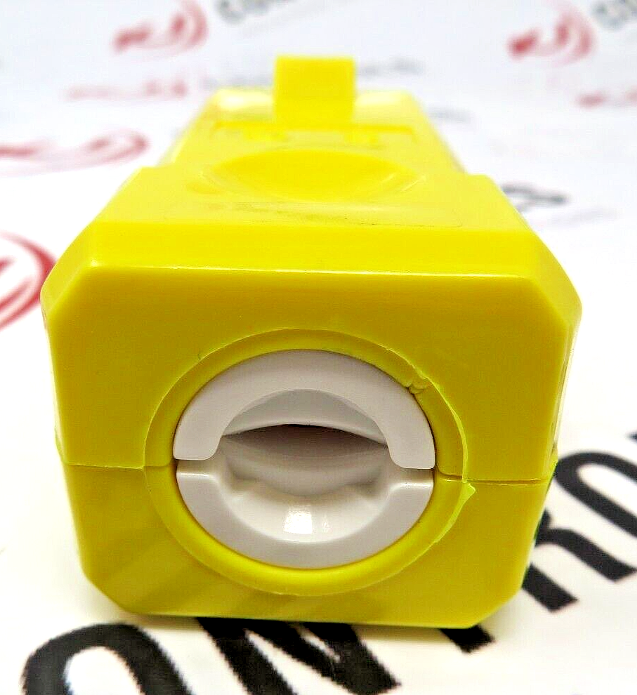 Leviton 5259-VY 15 Amp, 125 Volt, Connector, Straight Blade, Industrial Grade