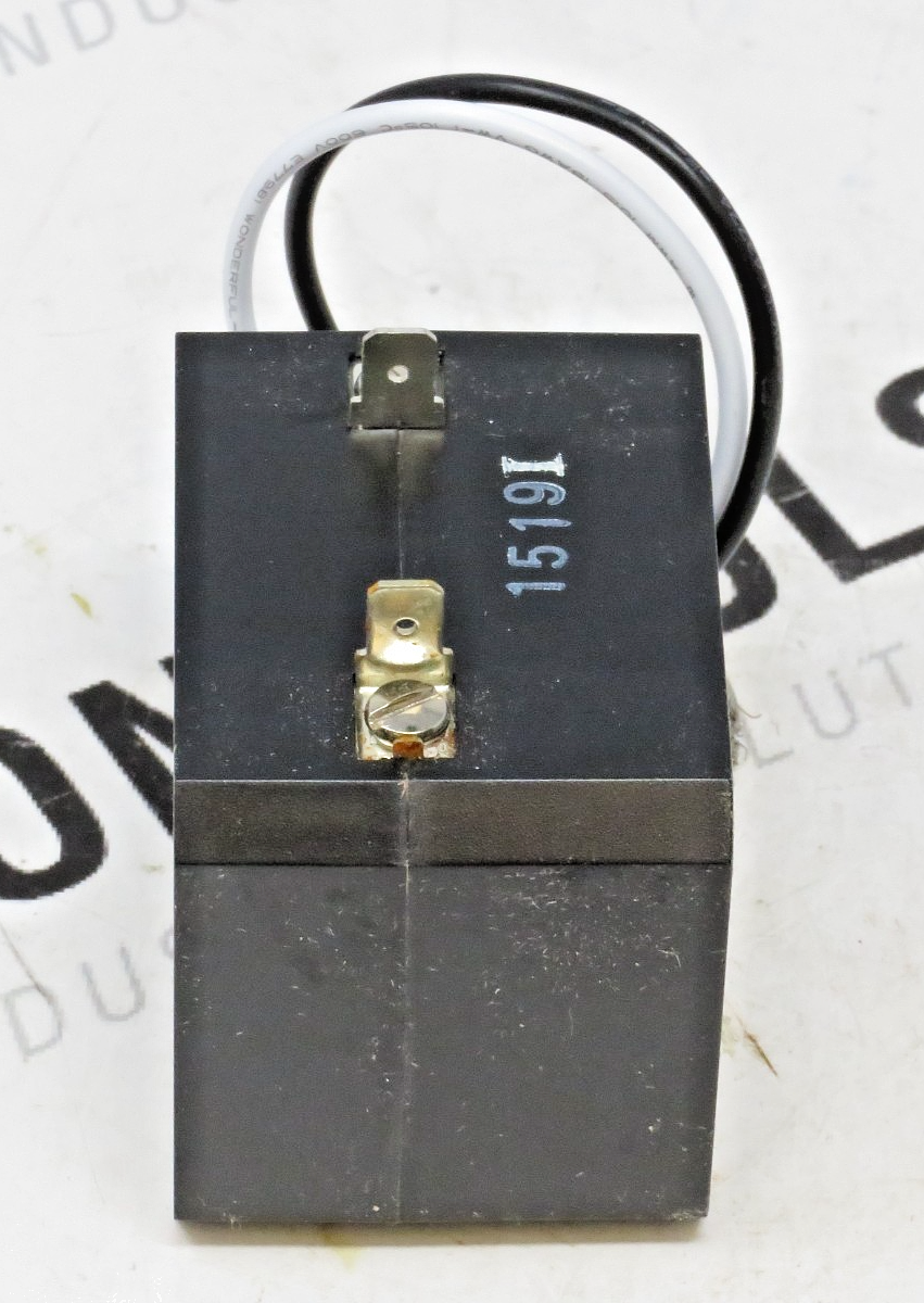 Honeywell AT20B1056 Class 2 Transformer 120V to 25V 20VA2