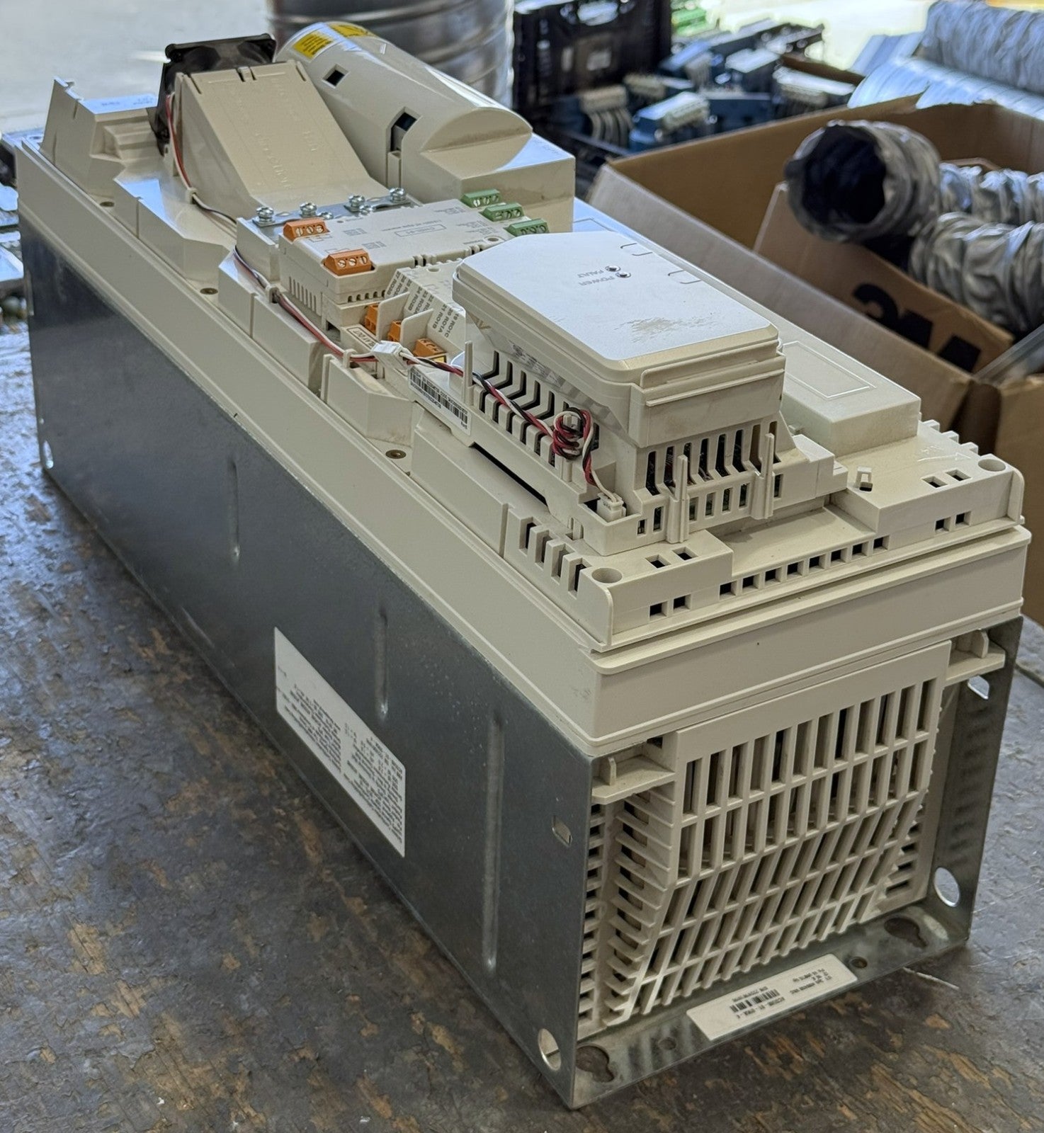 ABB ACS580-01-096A-4 480V 75HP Variable Frequency Drive3