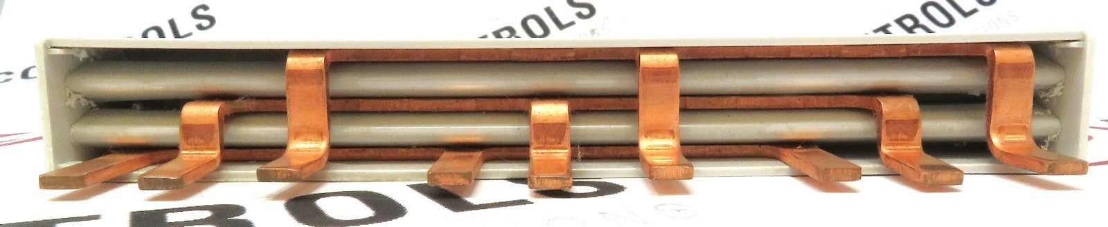 Eaton Cooper Bussmann BB3P100M9 100A 600V 3-Phase Busbar 9-Pin2