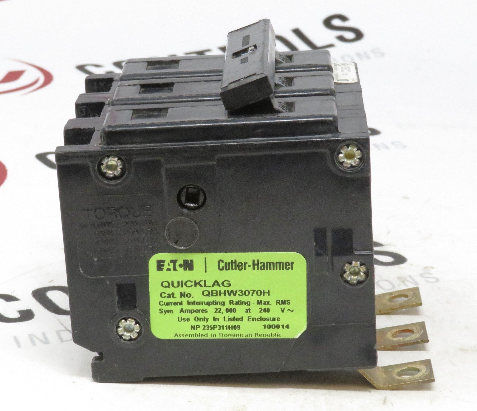 Eaton Cutler-Hammer QBHW3070H Quicklag 70A 3-Pole 240V Bolt-On Circuit Breaker1