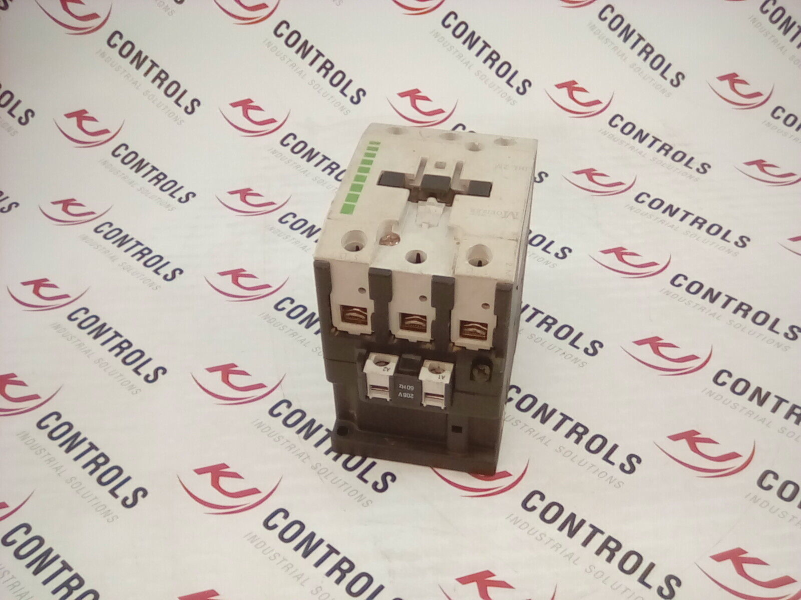 Eaton Klockner Moeller DIL-2-M Contactor 208V 60Hz Coil