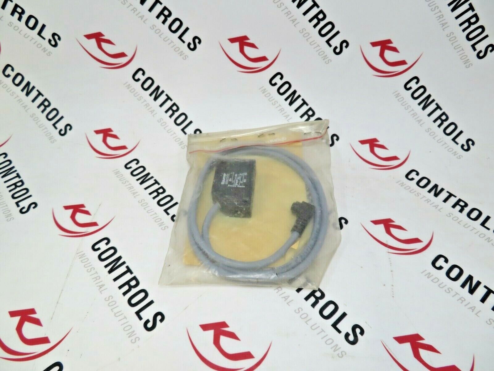 Baumer Electric IFFK-12P1599/L Inductive Sensor Proximity Switch 10-30VDC