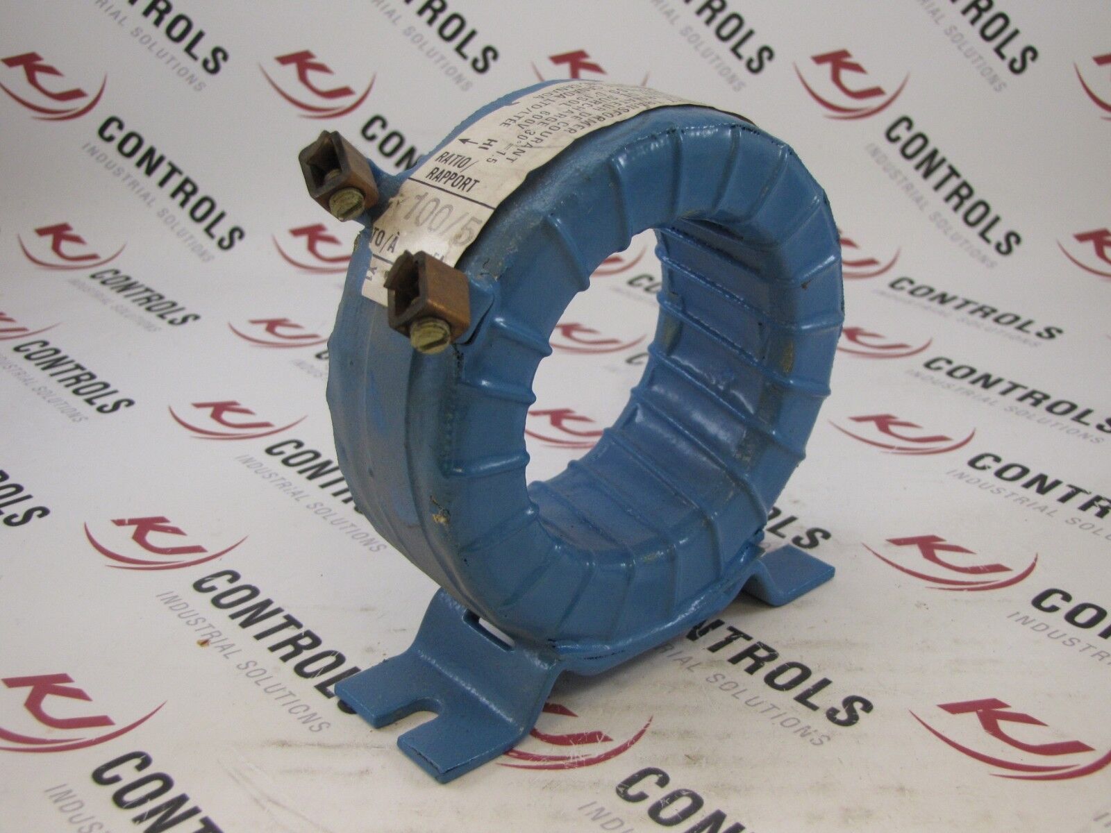 Westinghouse  145P667H01  Ratio 100:5 Current Transformer 600V Color Blue/Brown