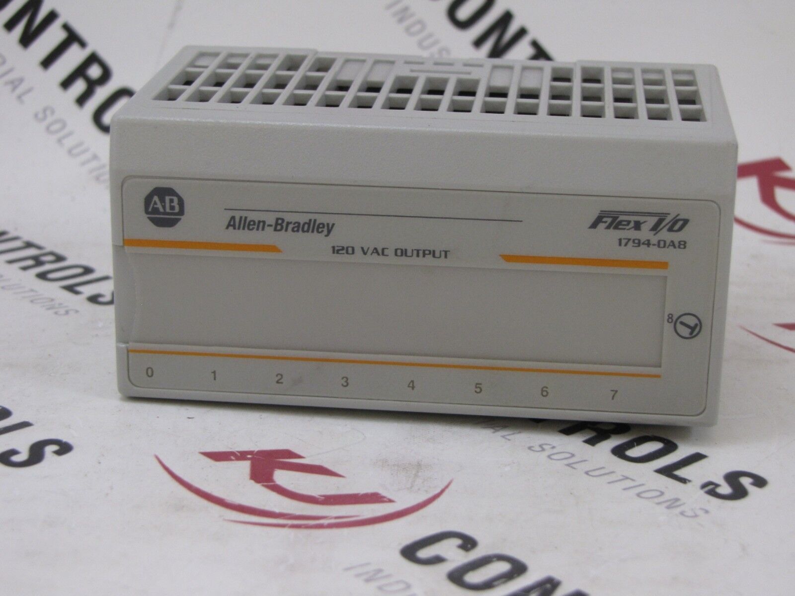 Allen-Bradley 1794-0A8 Output Module 8-Point Digital 120 VAC 50/60 HZ