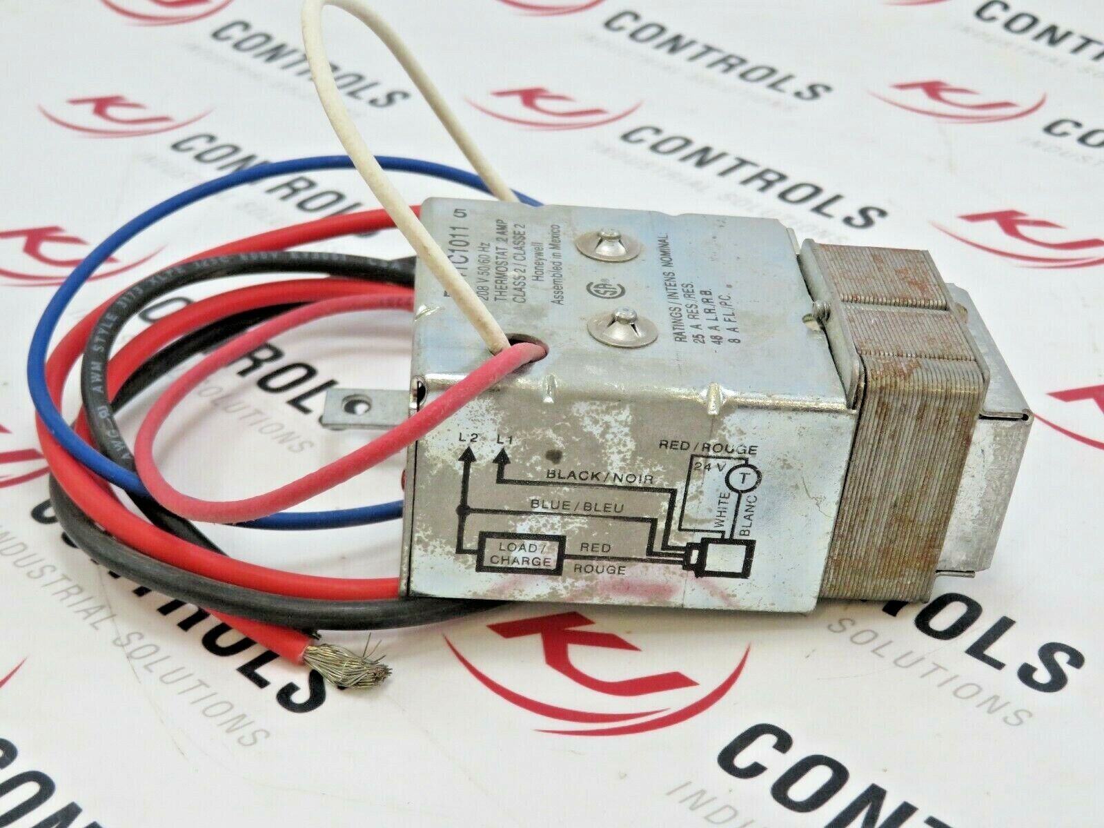 Honeywell R841C1011 Electric Heat Relay Thermostat 208VAC 0.2A