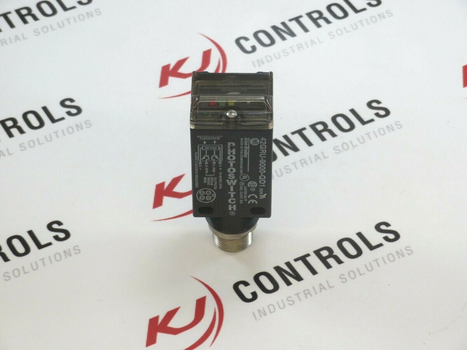 Allen-Bradley 42GRU-9000-QD1 Photoelectric Sensor Retroflective 10-40VDC 30FT
