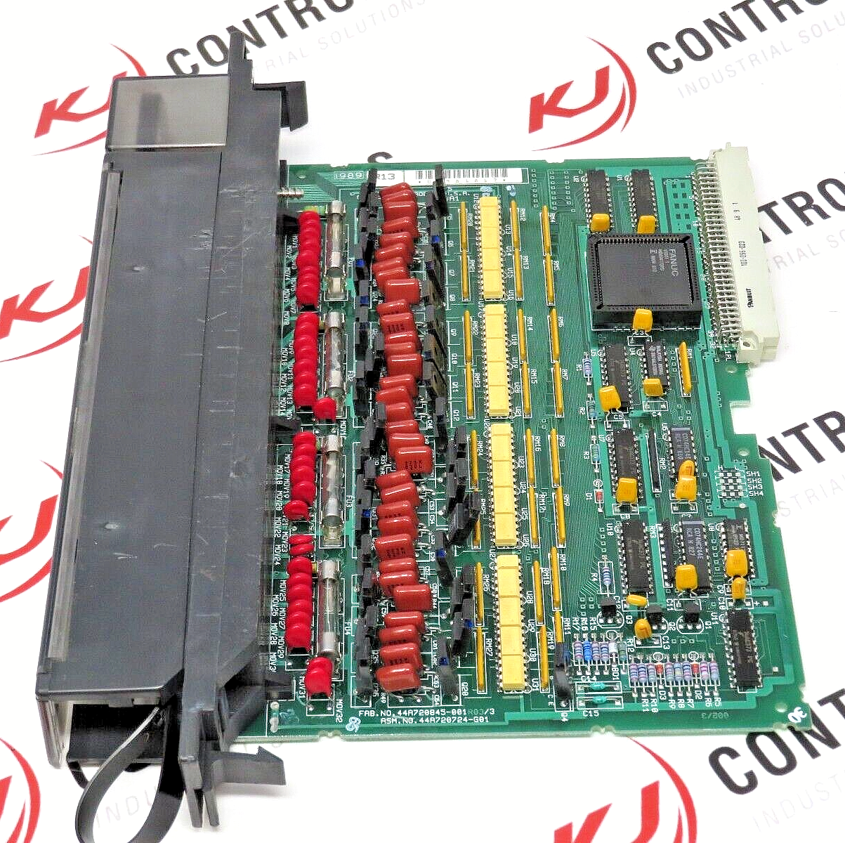 GE Fanuc IC697MDL350 120 VAC 0.5A 32-Point Discrete Output Module