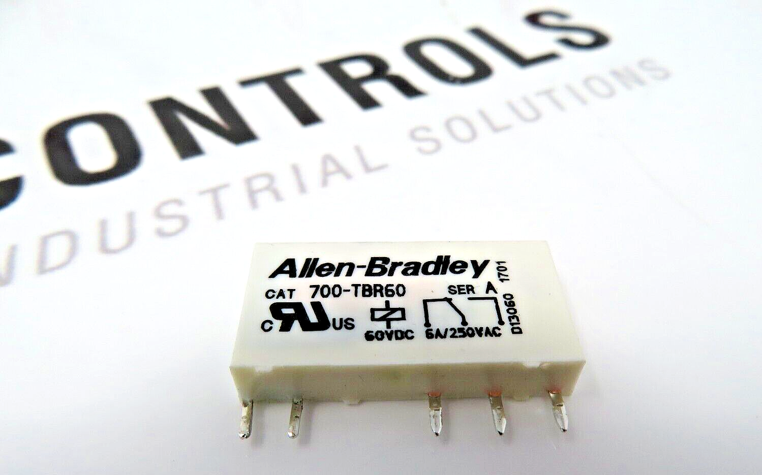 Allen-Bradley 700-TBR60 5-Pin Relay Terminal Block Style 60VDC 6 A 250VAC SER A