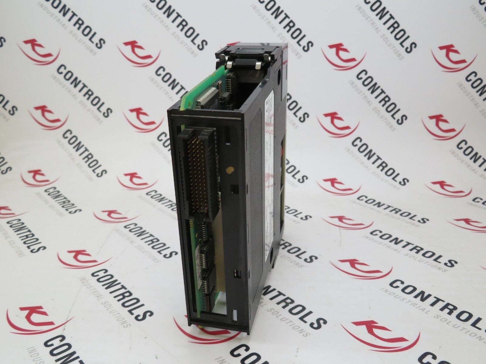 696ページ 1756-L85E Allen Bradley In stock and ready to ship - Santa