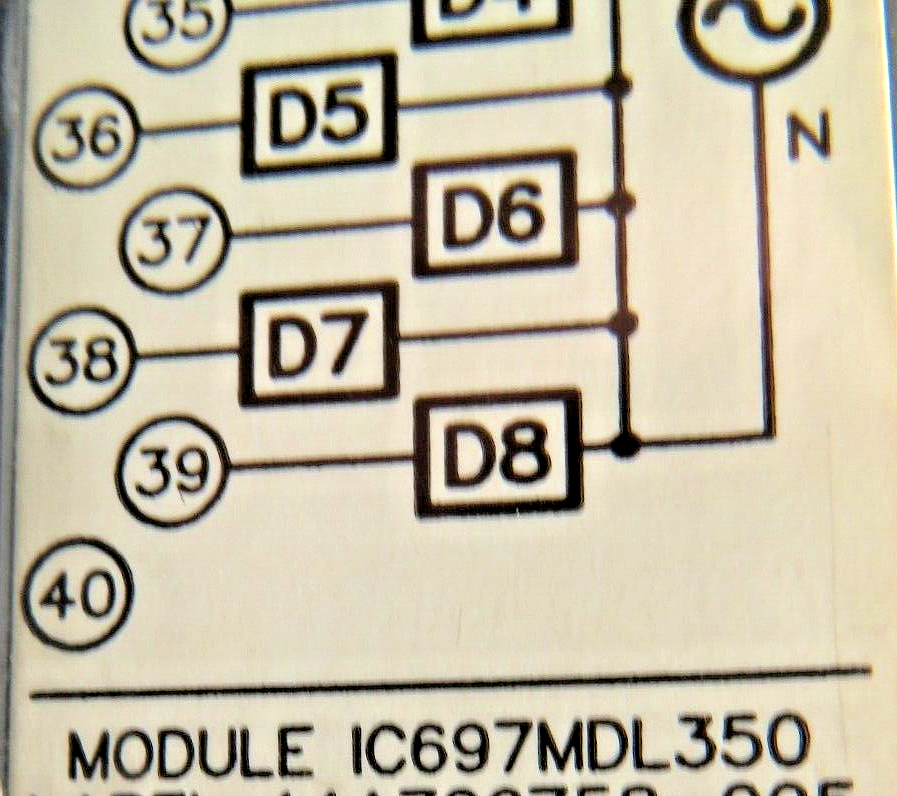 GE Fanuc IC697MDL350 120 VAC 0.5A 32-Point Discrete Output Module