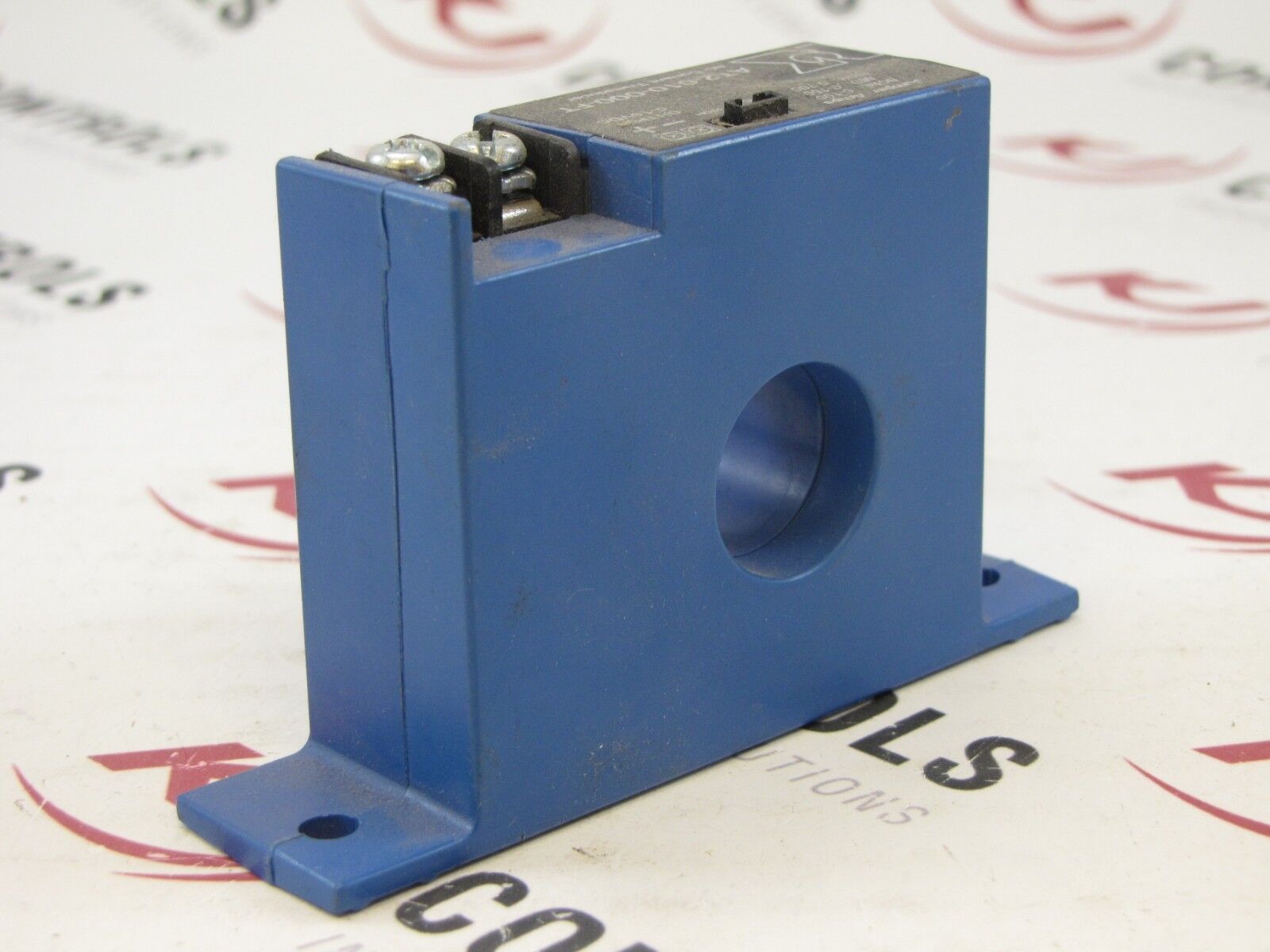 NK Technologies AT2-010-000-FT AC Current Transducer 0-10VDC